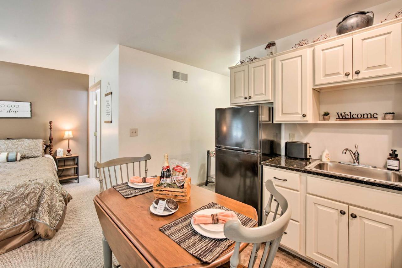 Cozy Garden Room In Welsh Mountain Suites! New Holland Luaran gambar