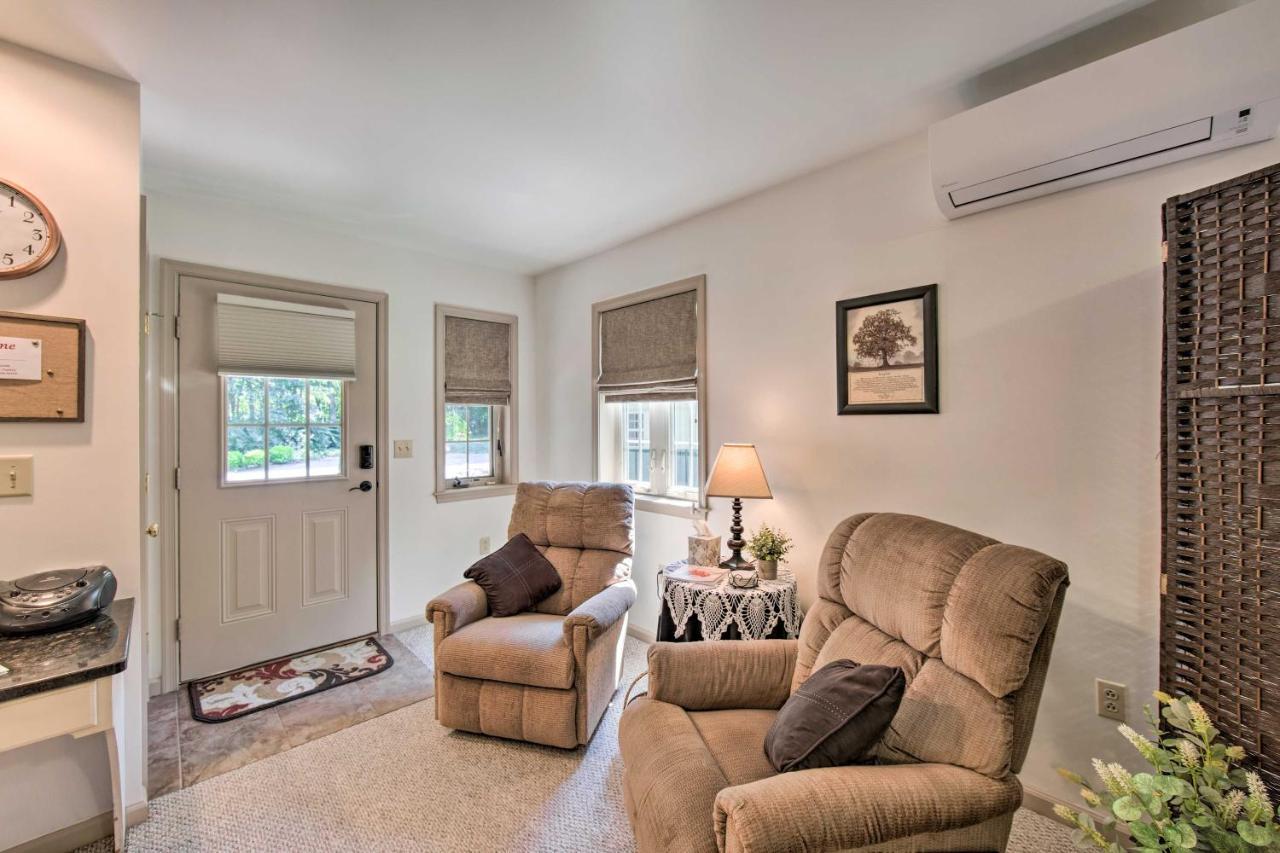 Cozy Garden Room In Welsh Mountain Suites! New Holland Luaran gambar